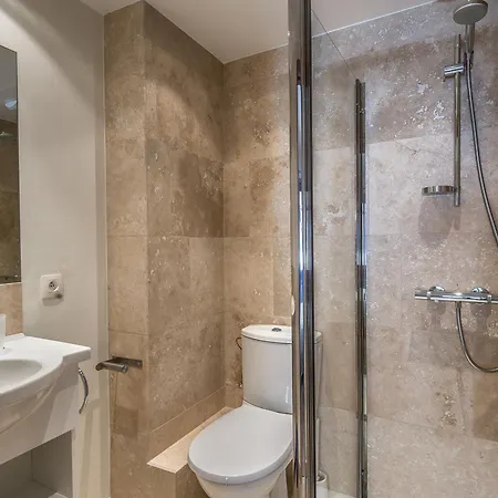 3 Avec Terrasse Au Coeur De - Fr-1-453-316 Megève