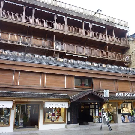 3 Avec Terrasse Au Coeur De - Fr-1-453-316 * Megève
